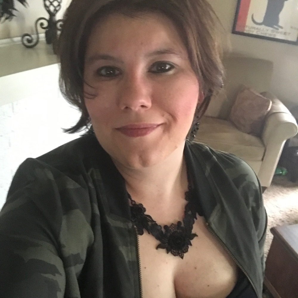 Meet your Posher, Christa